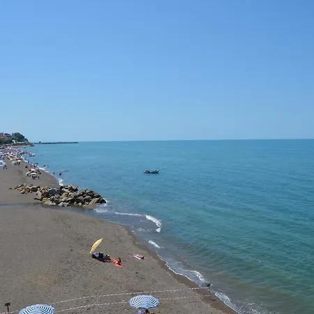 Livadi * Akçakoca